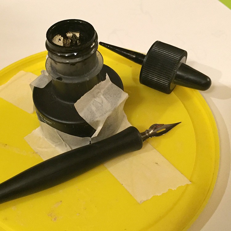 The base also helps keep the cap from rolling away. Do not use the dropper to draw with.